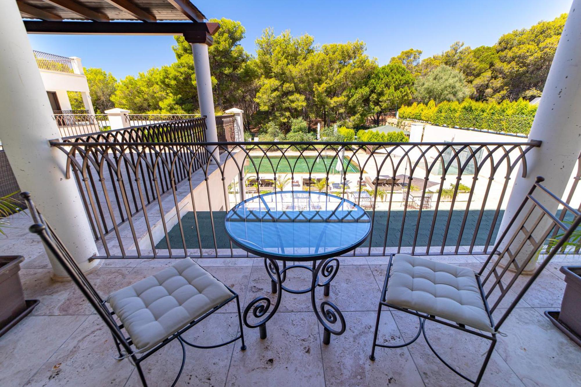 Sierra Blanca Resort Art Of Healing Marbella Exterior foto